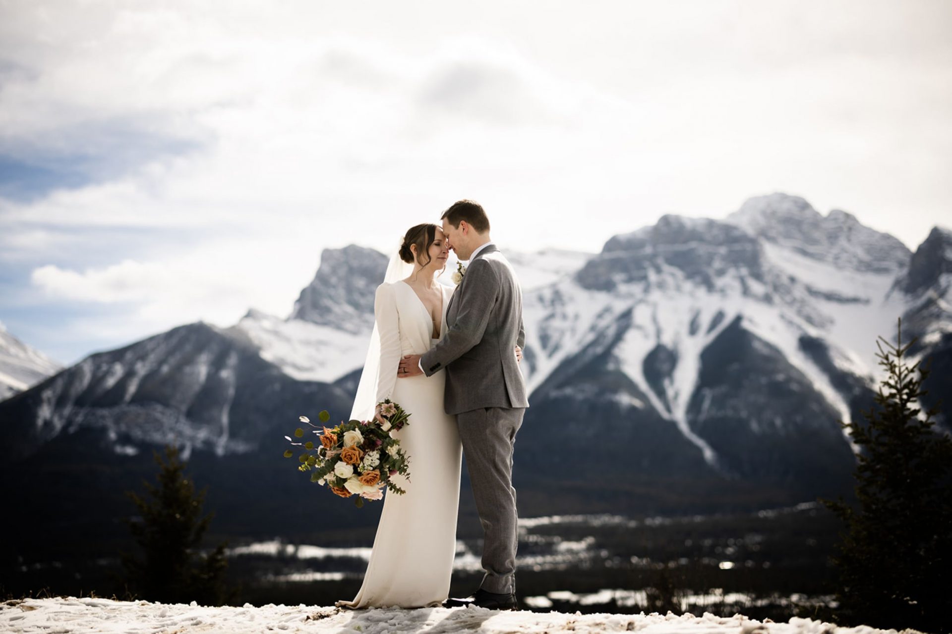 Winter Wedding in Canmore, Alberta