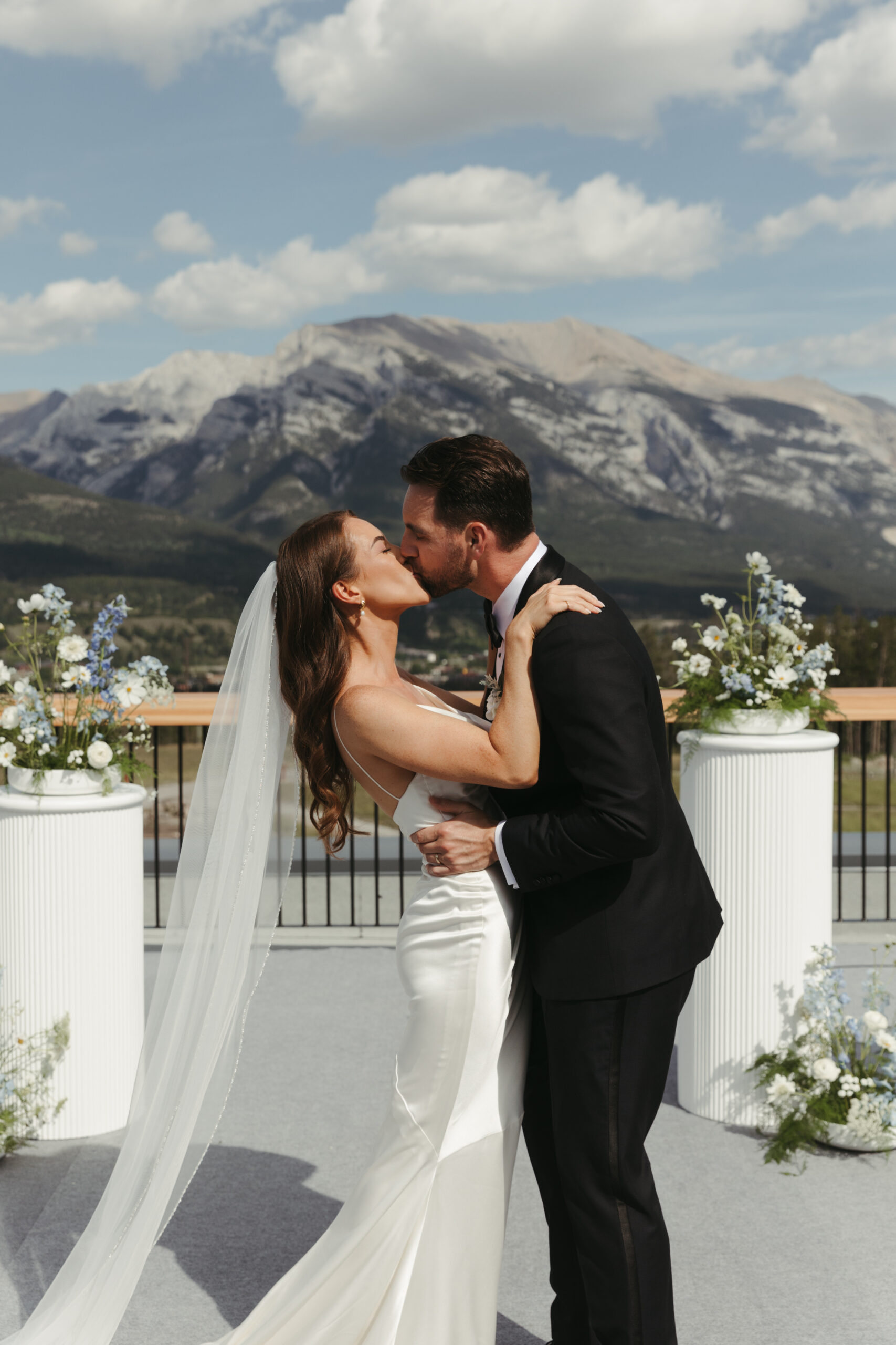First Kiss at The Vista