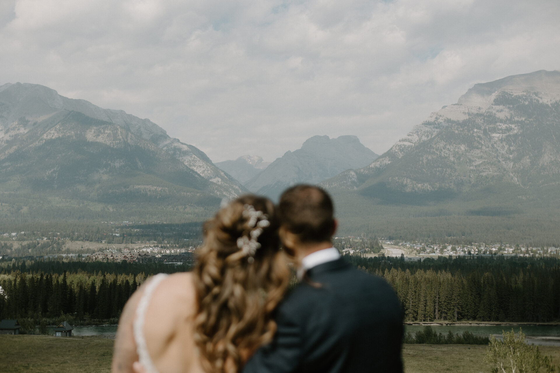 Canmore mountain wedding venue surrounded by the Canadian Rockies, ideal for 2027 weddings